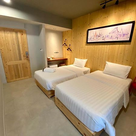 P24 at Kaset Hotel Bangkok Bagian luar foto