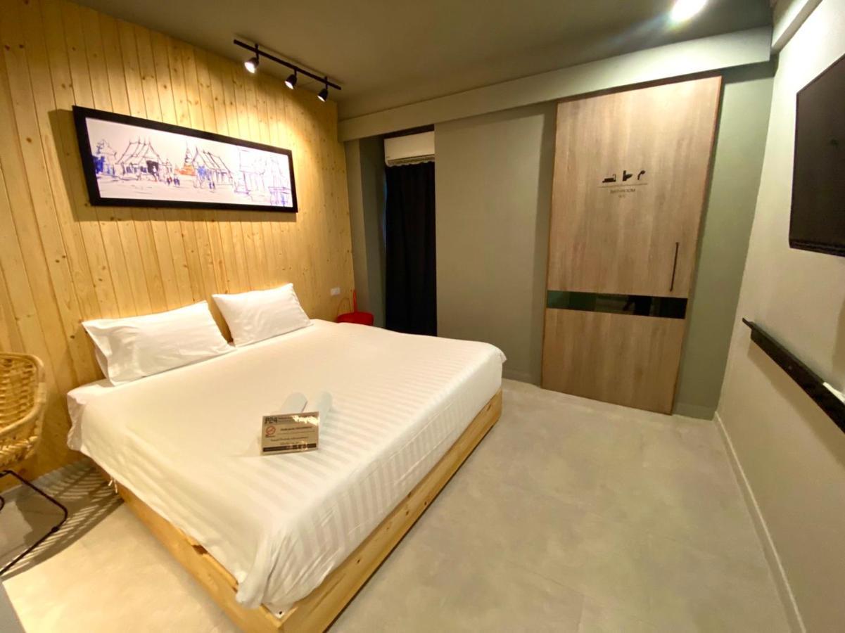P24 at Kaset Hotel Bangkok Bagian luar foto